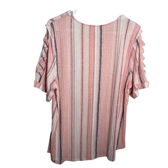 Above & Beyond Blouse Women's 2X Pink Striped Round Neck Short Sleeve Top - Picture 5 of 9